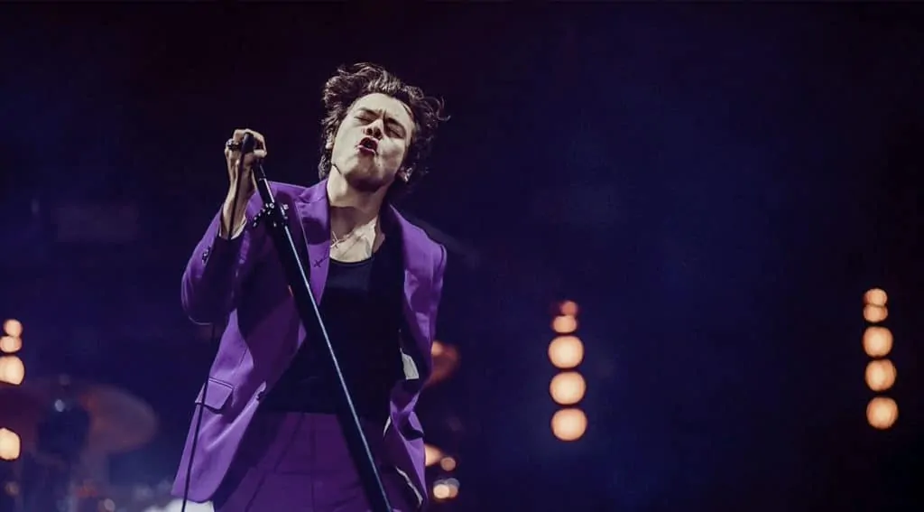 Harry Styles: o fenômeno que saiu de boy band e está se tornando astro