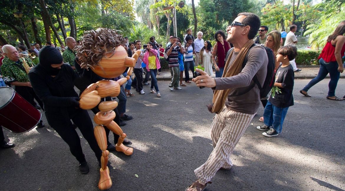 Lelo Silva, idealizador do Festival Internacional de Teatro de Bonecos de Belo Horizonte. Foto: Guto Muniz / Divulgação