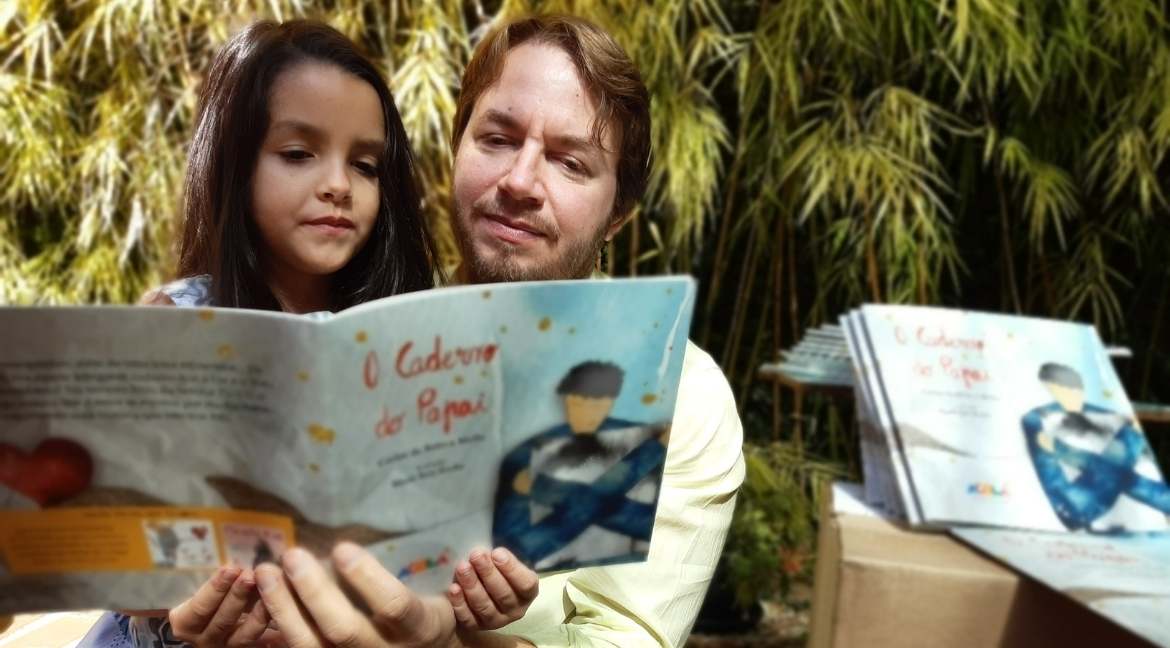 Carlos Brito Mello lança O Caderno do Papai. Foto: Graziela Andrade