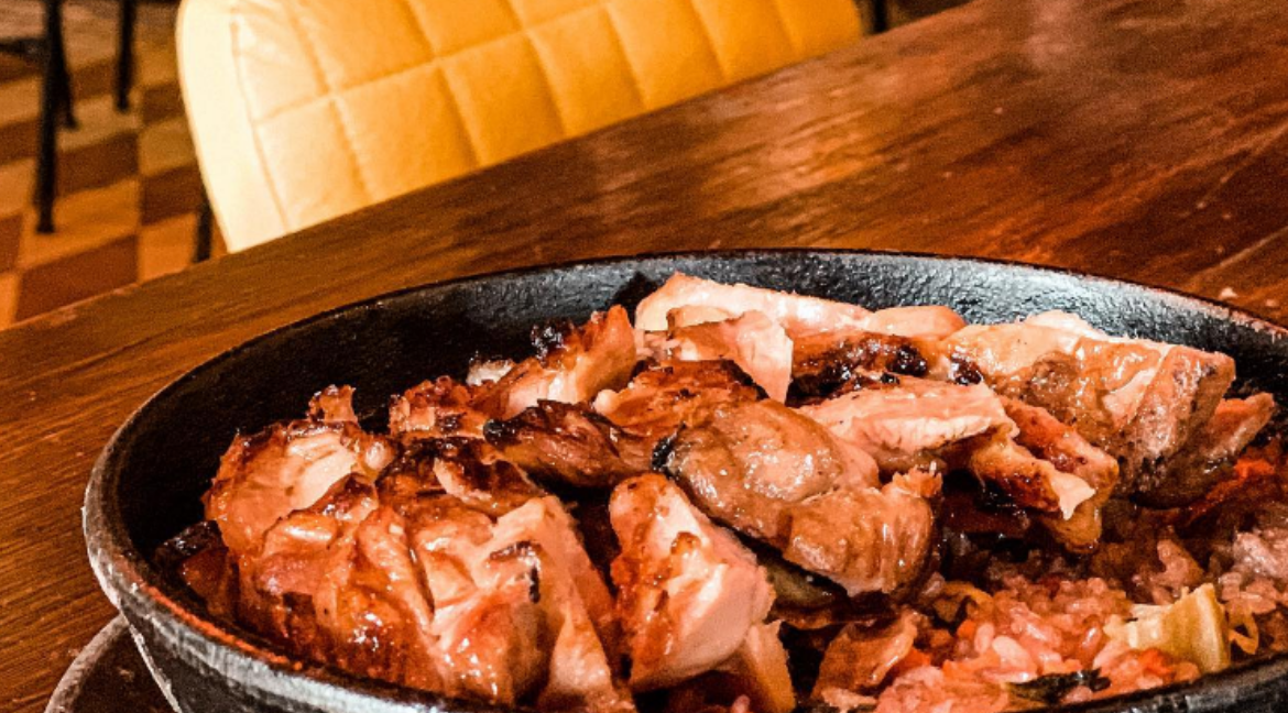 O Beco: 'Filho menor' e mais informal do chef Cristóvão Laruça, foca em petiscos do mundo, mas tem essência portuguesa. Crédito: Beco/Instagram