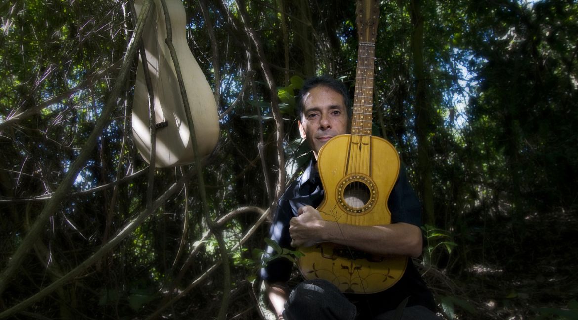 Músico e escritor Paulo Freire lança o livro Selva. Foto: Isabela Senatore