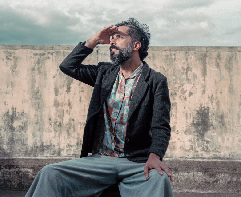 O músico Rafael Macedo, em foto de Isis de Medeiros