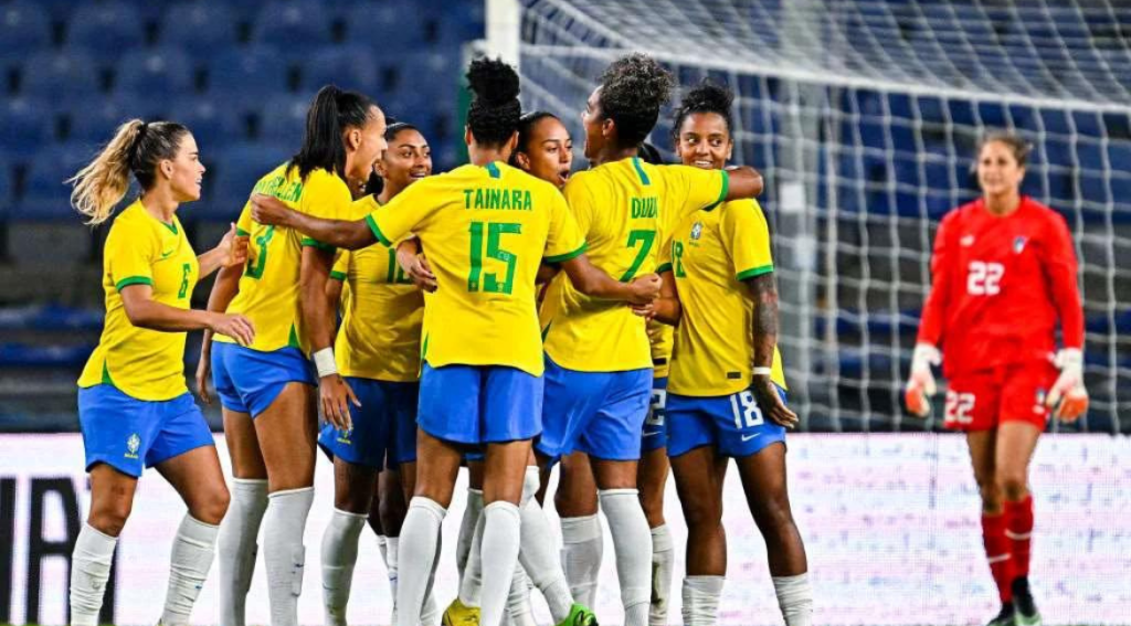 Já estamos na contagem regressiva para o início da Copa do Mundo de Futebol Feminino, e o Culturadoria separou 8 obras sobre o esporte, confira!