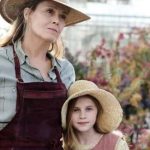 Sigourney Weaver e a atriz Alyla Browne em "As Flores Perdidas de Alice Hart" (Prime Video)