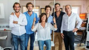 A família Kretz traduz o verdadeiro sentido da palavra "luxo" na série "Imóveis de Luxo em Família", disponível na Netflix (Netflix/Divulgação)