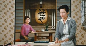 "Dia de Outono", filme dirigido por Yasujirô Ozu em 1960, traz, no elenco, Setsuko Hara e Yoko Tsukasa (FCS/Divulgação)