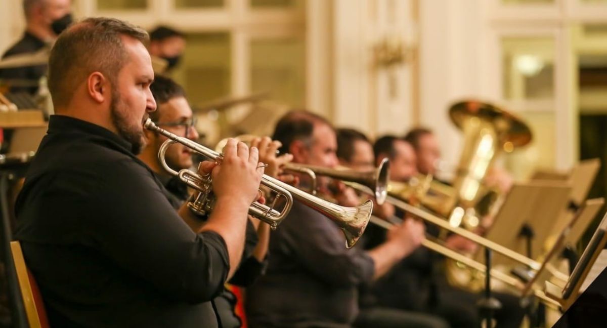 Na foto, uma das edições recentes do Festival Música nas Montanhas, que chega agora à 25ª edição (Lidiane Rezende/Divulgação)