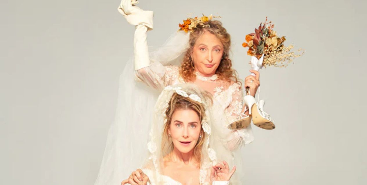 Maitê Proença e Debora Olivieri atuam sob a direção de Ernesto Piccolo em "Duas Irmãs e Um Casamento" ( Thiago Bruno/Divulgação)