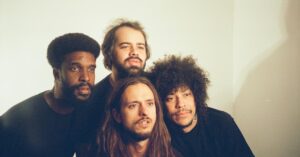 Boogarins. Foto: Gabriel Rolim
