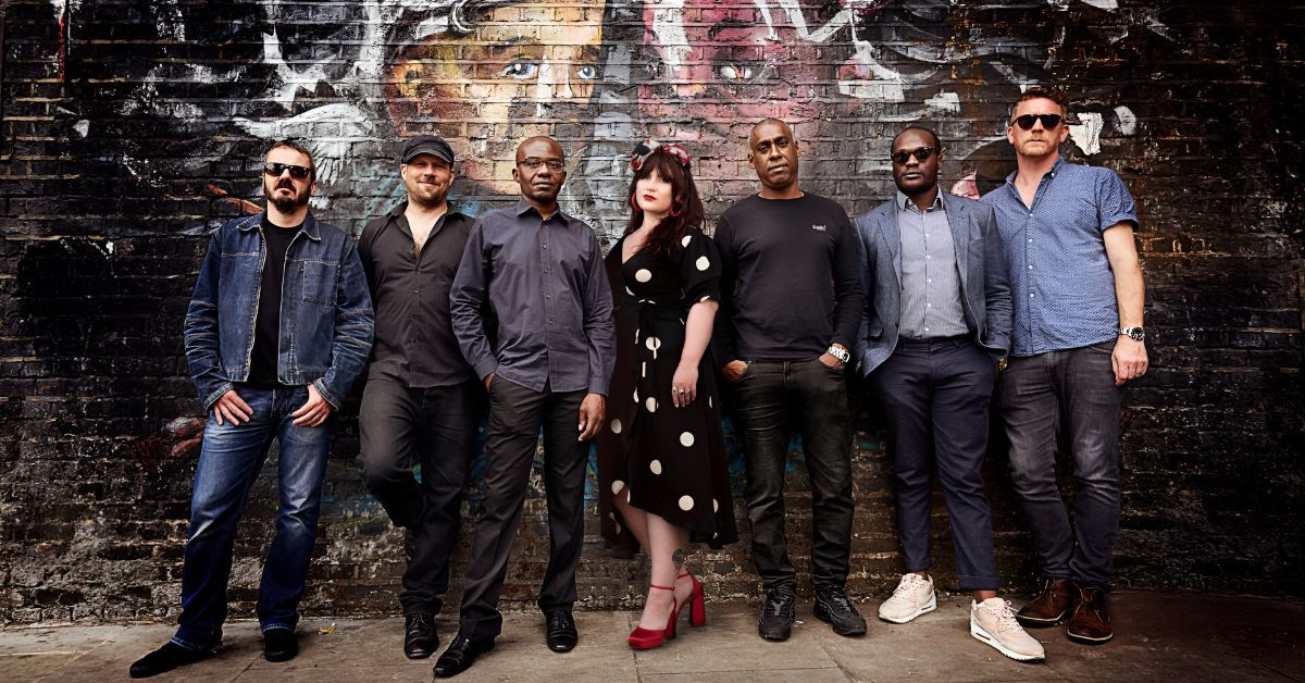 Banda Amy Winehouse Foto The Ecletic Project