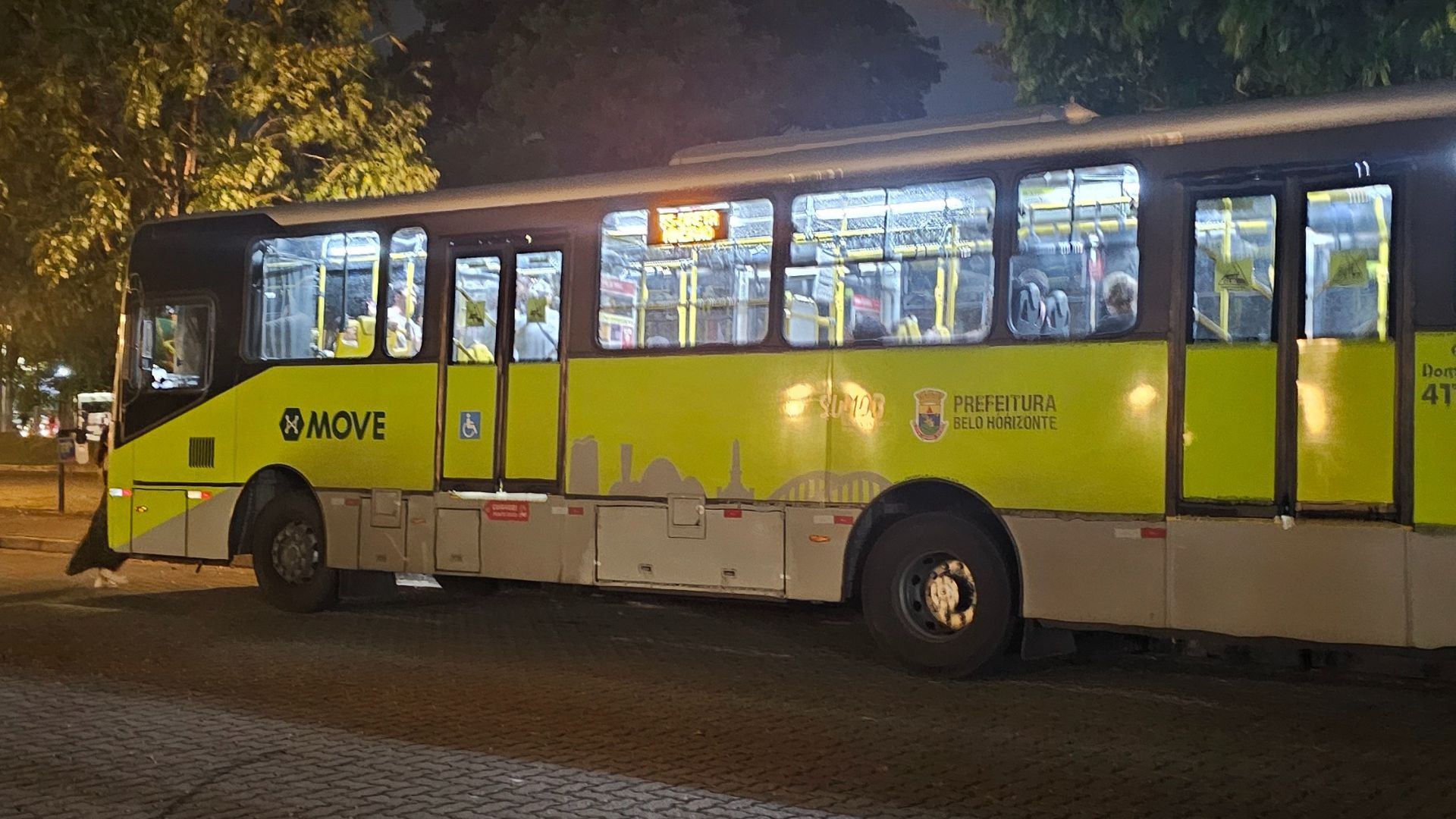 Onibus 55 Eventos | Foto Carol Braga