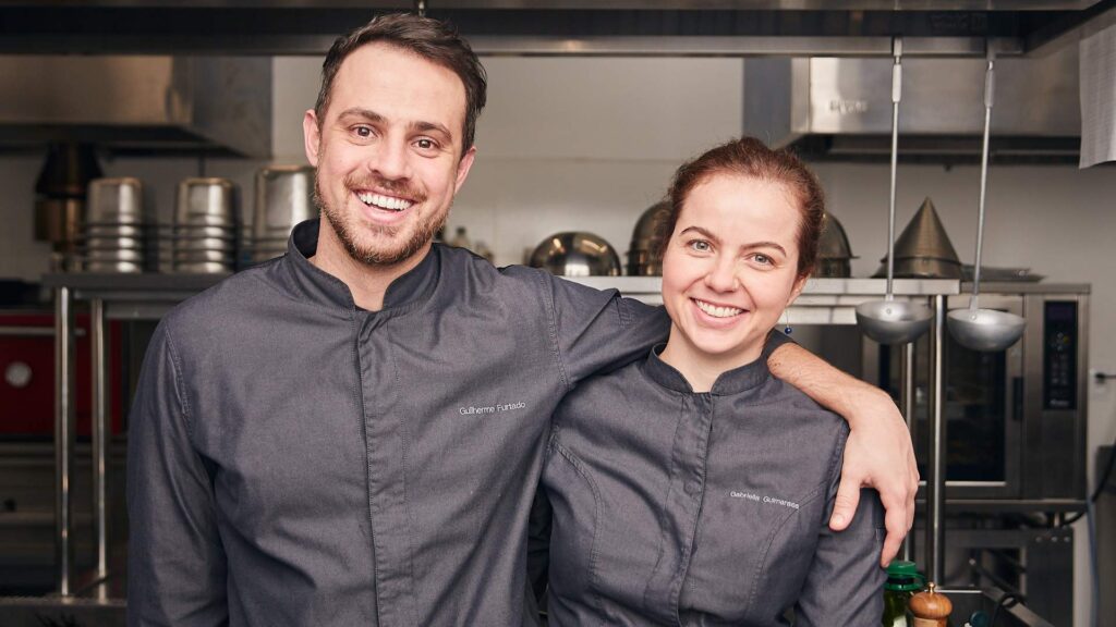 Chefs Guilherme Furtado e Gabriela Guimaraes Foto Renata Mallard